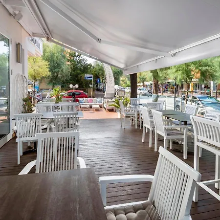 Mediterraneo 3* 페자로