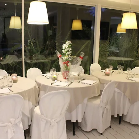 Mediterraneo 3* 페자로