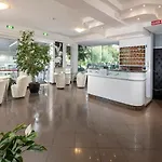 メディテラネオ 3*