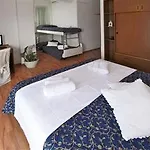 מלון Mediterraneo 3*