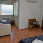 Mediterraneo מלון