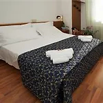 ホテル メディテラネオ 3*