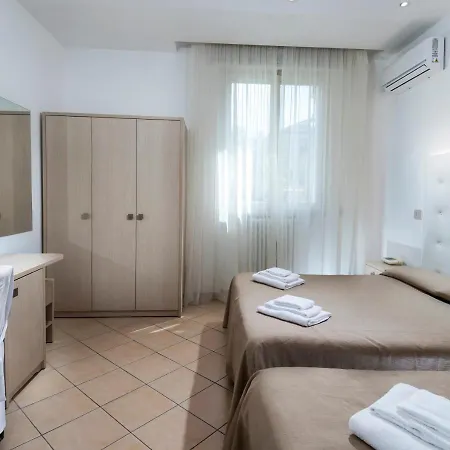 メディテラネオ ホテル 3*