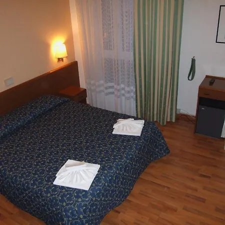 メディテラネオ 3*