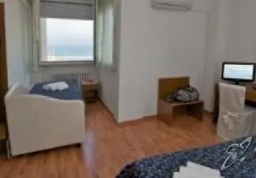Mediterraneo Otel
