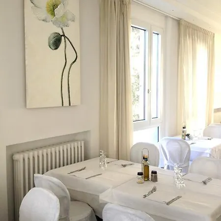 Mediterraneo 3* פסארו