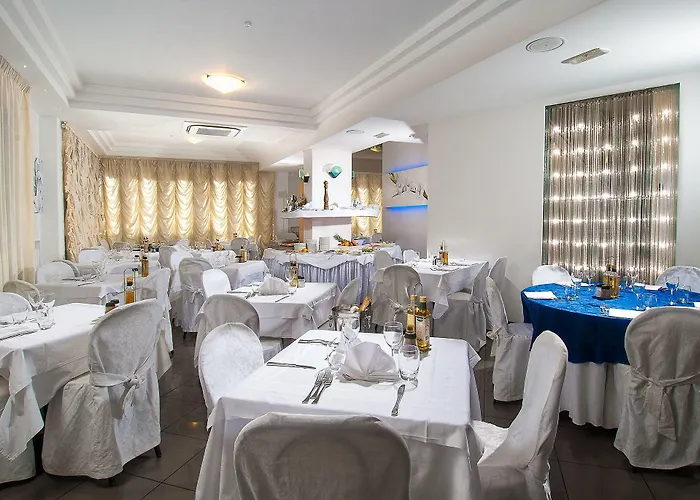 Mediterraneo Hotel 3*